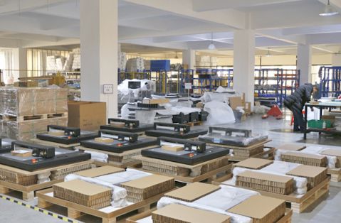 warehouse of flatbed cutter